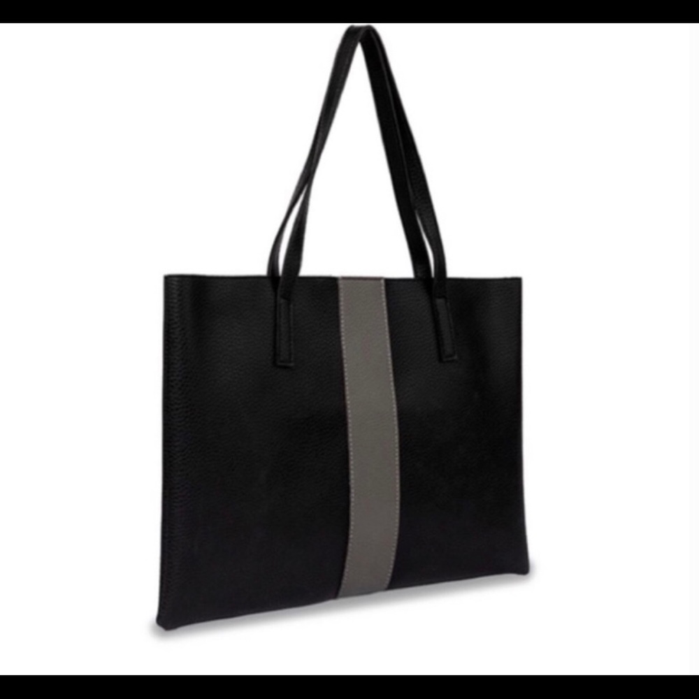 “VINCE CAMUTO” Luck Tote in Black - Picture 4 of 5